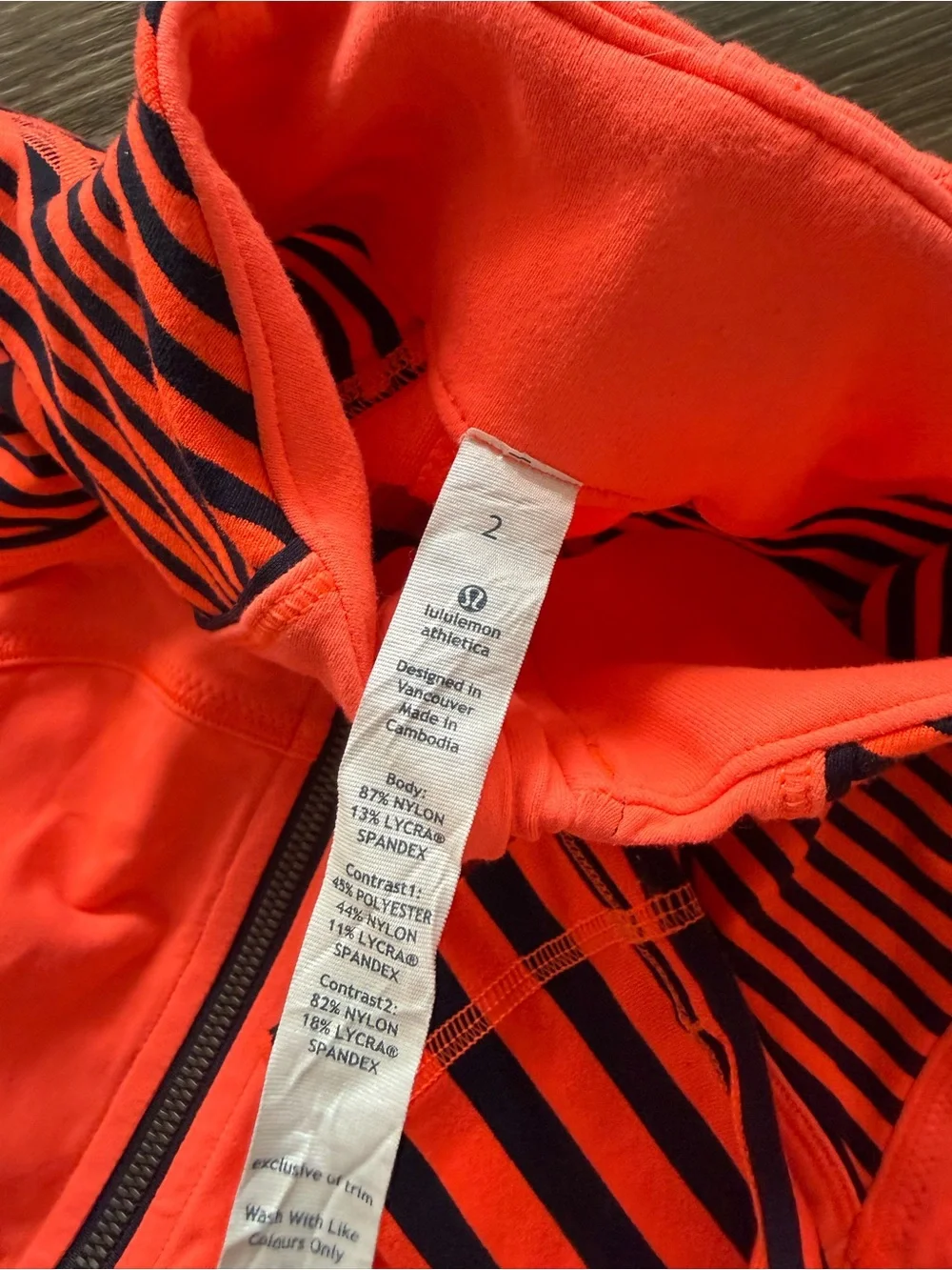 Lululemon Forme Jacket Light Flare / Classic Stripe Light Flare Inkwell / Inkwel